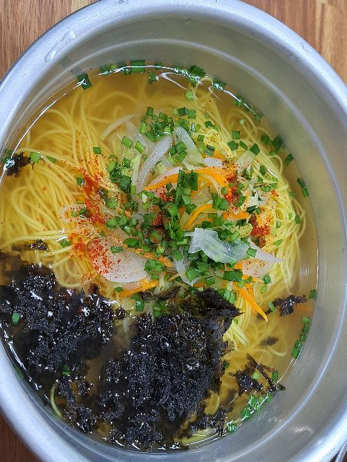 점심에 멸치국수 - 에누리 쇼핑지식 자유게시판 점심에 멸치국수 - 에누리 쇼핑지식