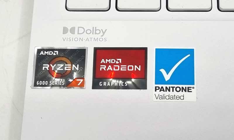 AMD의 저전력 노트북용 프로세서 중 상위급인 라이젠7 6800U을 탑재했다