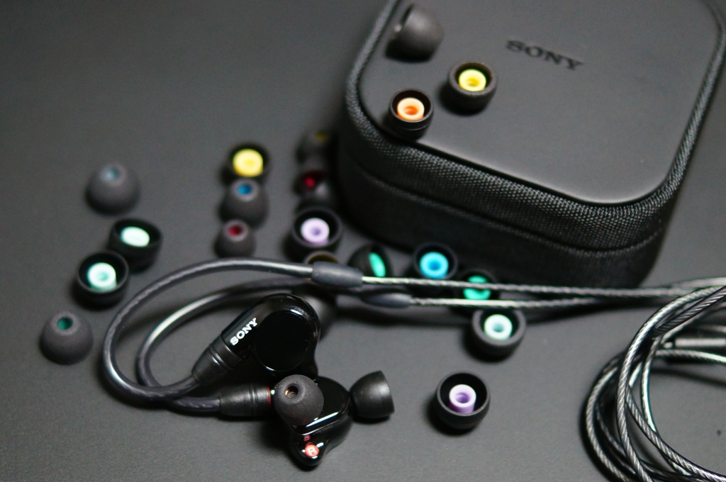 SONY IER-M7 In-Ear Monitors - 에누리 쇼핑지식 리뷰