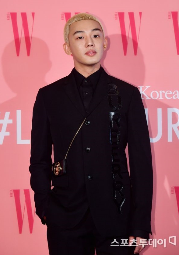 [단독] 유아인, '나 혼자 산다 - 에누리 쇼핑지식 자유게시판