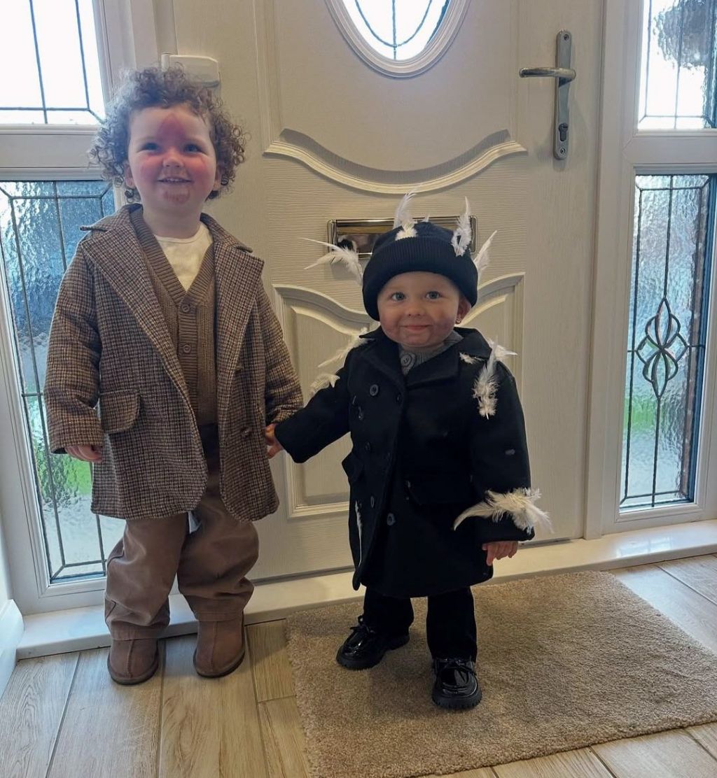 나홀로집에 도둑들 코스프레한 아기들 | 인스티즈