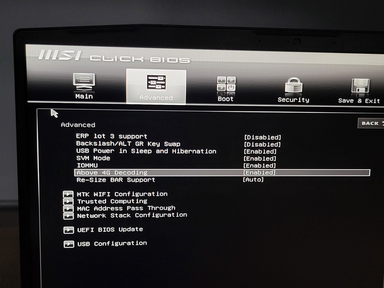 ▲ MSI 브라보 15 B5ED-R7은 바이오스에서 설정을 통해 AMD 스마트 액세스 메모리를 활성화시킬 수 있다.