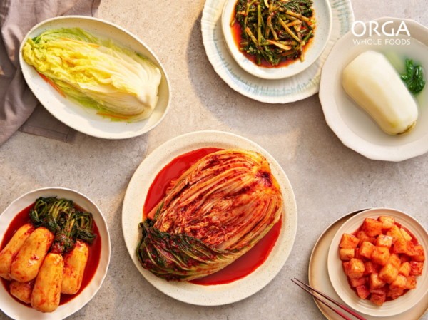 재료 본연의 맛과 향을 살려 담백하고 깔끔한 풍미를 구현한 올가홀푸드 유기농 김치 4종