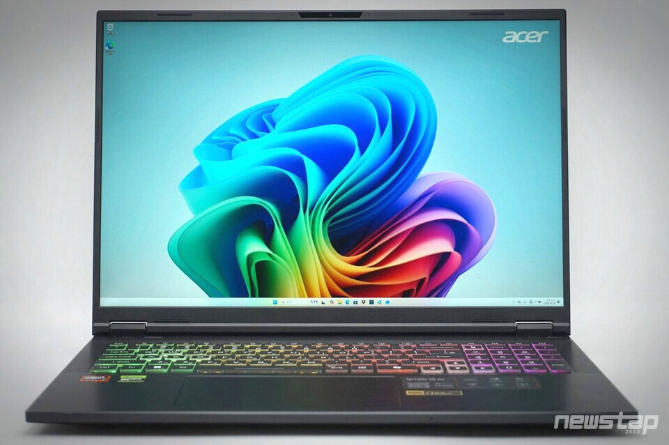 에이서 니트로 18 AI AN18-61-R1PB