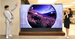 삼성전자, 국내 최대 114형 마이크로 LED 공개…"초프리미엄 TV 시장 공략"